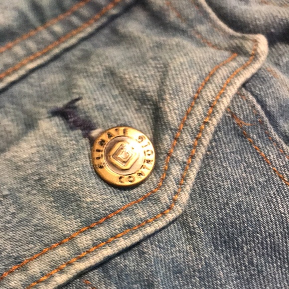 Vintage climate control jean jacket - Picture 3 of 5